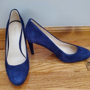 Nine West Round Toe Pumps